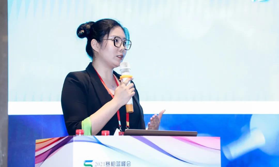 1-2105141KFT34 1-2105141KFT34